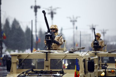 Romanya Milli Günü askerler