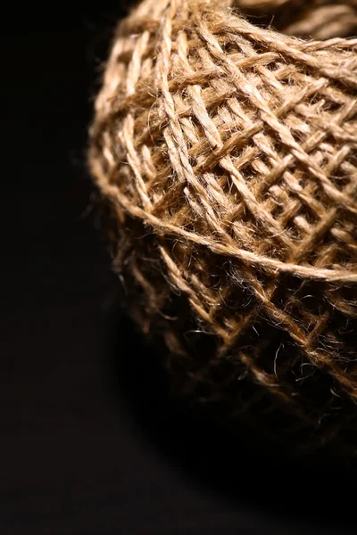 Rope ball on black — Stock Photo, Image