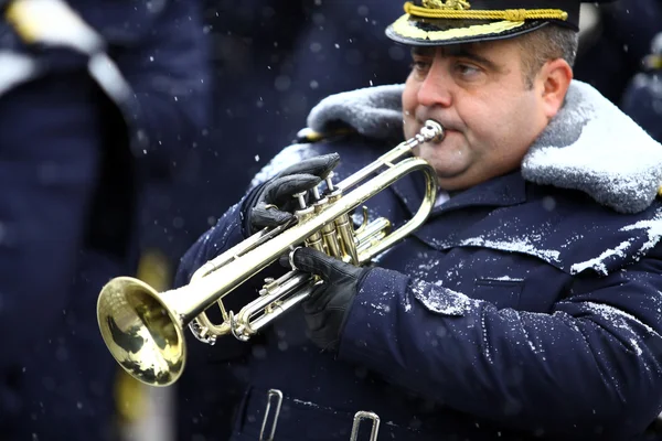 Trompeten spielen — Stockfoto