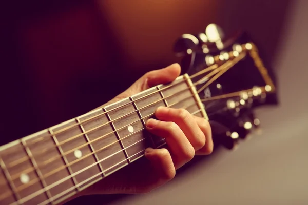 Detalle de guitarra acústica — Foto de Stock