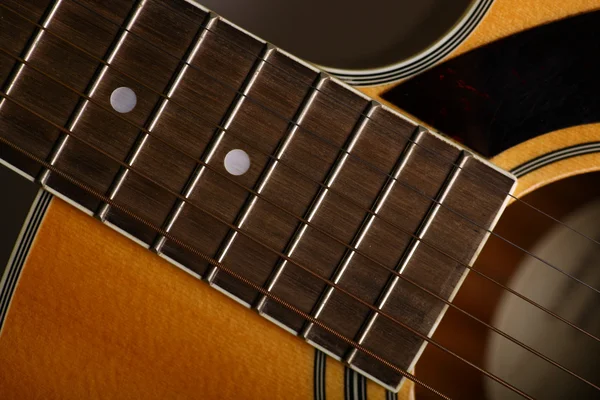 Detalhe da guitarra acústica — Fotografia de Stock