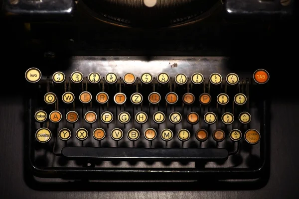 Oldtimer-Schreibmaschinentastatur — Stockfoto