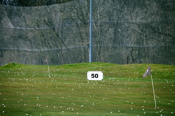 Campo de prática de golfe — Fotografia de Stock