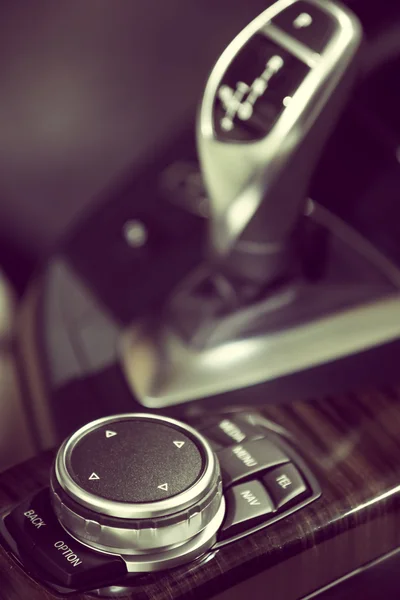 車のボタンの詳細 — ストック写真