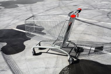 boş alışveriş arabası