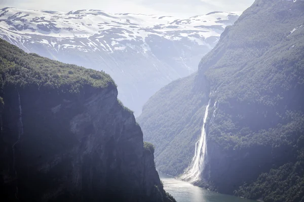 Sette sorelle cascata in Norvegia — Foto Stock