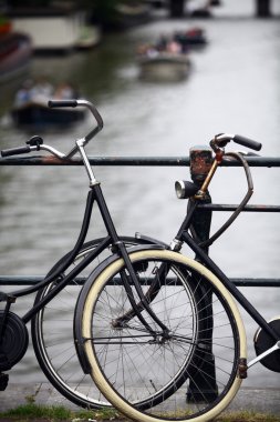 Grup park edilmiş Bisiklet