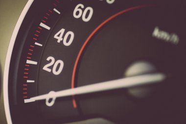 Araba hız göstergesi detay