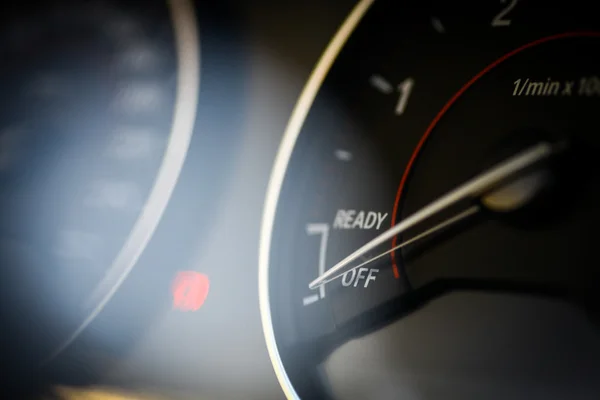 Detalle del tacómetro del coche — Foto de Stock