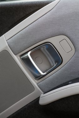 Araba kapısı kumandası