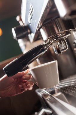Espresso yapma makinesi