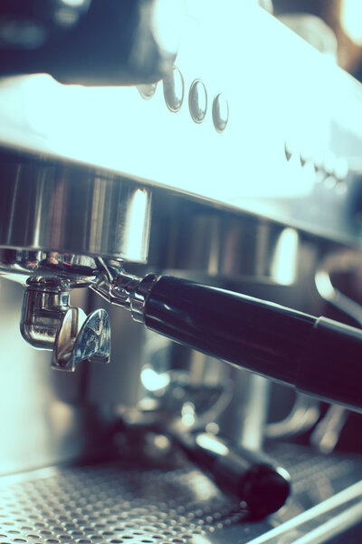 Espresso making machine