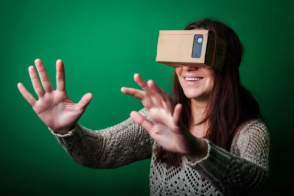 Lepenkové virtuální realita — Stock fotografie