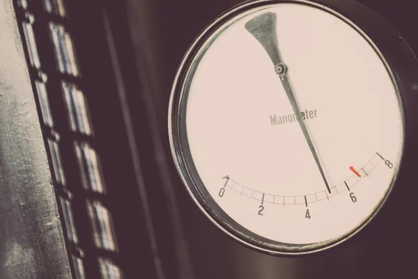 Gamla manometer — Stockfoto