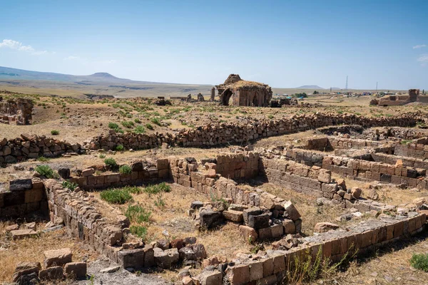 Ani cidade ruínas históricas antigas ruínas de uma cidade antiga em Kars, Turquia. — Fotografia de Stock