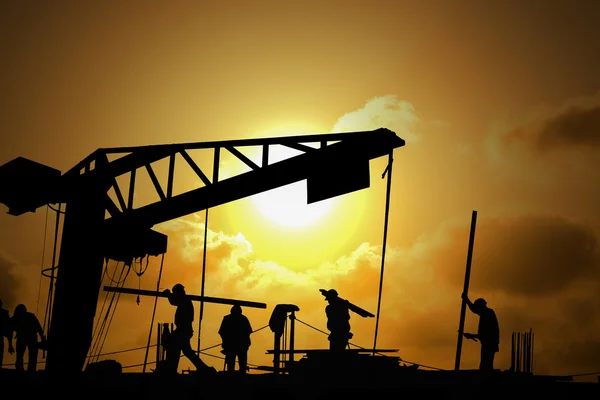 Construcción y trabajadores — Foto de Stock