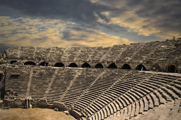 Античный театр в Анталии — стоковое фото