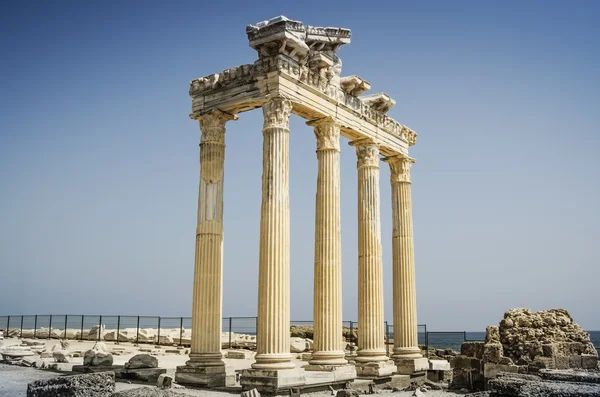 Ruiny świątyni Apollon Antalya, Turcja — Zdjęcie stockowe