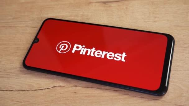 Pinterest logo displayed on the phone. Moscow Russia May 12, 2021 — Stock Video
