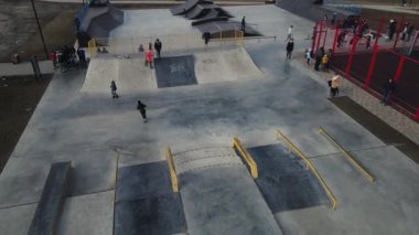 İHA 20 Ağustos 2021 'de paten sahasında hareket ediyor.