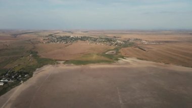 Bozkır bölgesindeki bir İHA 'dan 4K' lık atış. hava durumu.