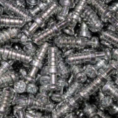 Bulanık. Dubel ev ve ofis için mobilya montajı yaptığı için perdelendi. Arkaplanı onar