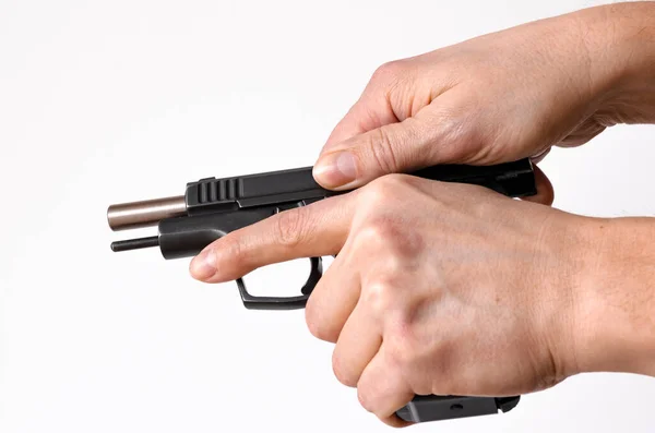 Πιστόλι Auto Loader Κοντό Όπλο Στο Χέρι Του Θηλυκού Προετοιμασία — Φωτογραφία Αρχείου