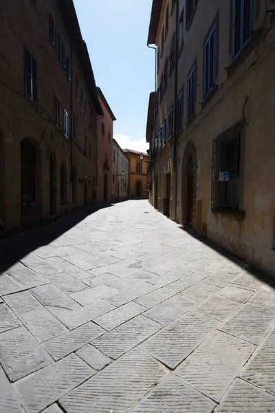 Volterra Διατηρεί Ένα Ιστορικό Κέντρο Ετρουσκικής Καταγωγής Ρωμαϊκά Ερείπια Και — Φωτογραφία Αρχείου