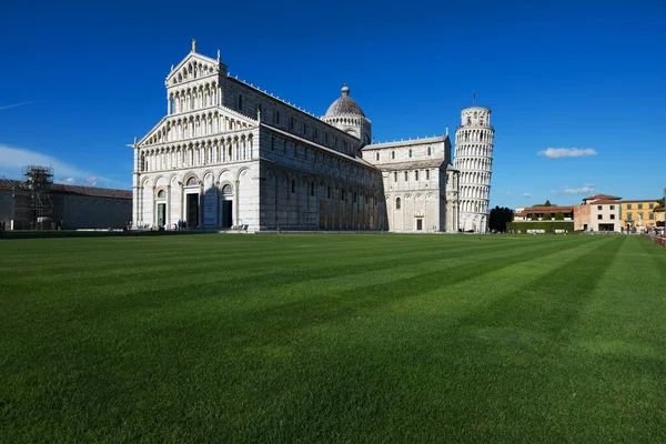 Leaning Tower Pisa Basilica Cathedral Piazza Dei Miracoli Italy — Stok fotoğraf