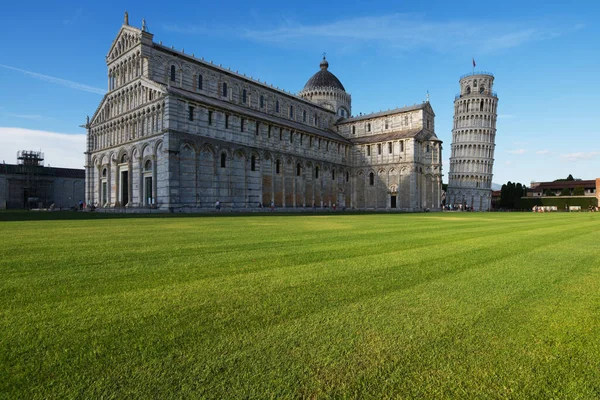 Leaning Tower Pisa Basilica Cathedral Piazza Dei Miracoli Italy — Stok fotoğraf