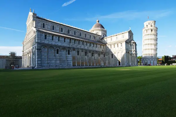 Leaning Tower Pisa Basilica Cathedral Piazza Dei Miracoli Italy — Stok fotoğraf