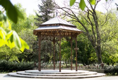 ahşap çardak