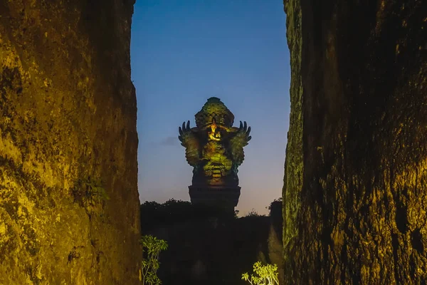 Enorme Estatua Garuda Parque Cultural Garuda Wisnu Kencana Bali — Foto de Stock