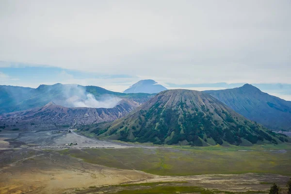 Чудовий Краєвид Трьох Вулканів Бромо Баток Семеру Індонезія — стокове фото