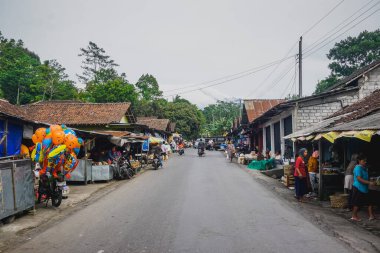 Yogyakarta, Endonezya - 30 Aralık 2018: Köydeki sıradan yaşam