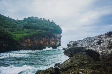 Endonezya 'nın Java adasının güneyindeki Hint Okyanusu kıyısı