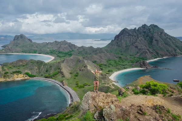 Siéntete Libre Viajero Isla Padar Las Aguas Las Islas Komodo —  Fotos de Stock