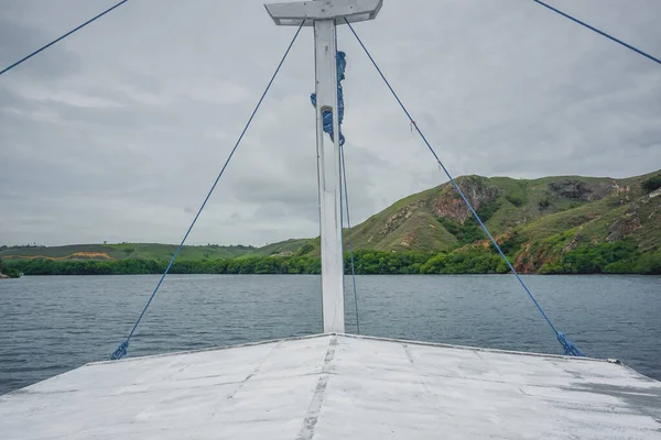 Bow Ship Travel Komodo Islands — Stock Photo, Image