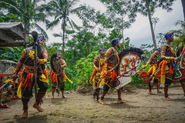 印度尼西亚日惹 2018年12月30日 印度尼西亚传统舞蹈Jatilan — 图库照片