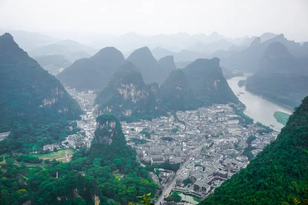 Bellissimo Paesaggio Della Città Yangshuo Cina — Foto Stock