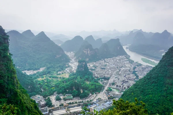 Bellissimo Paesaggio Della Città Yangshuo Cina — Foto Stock