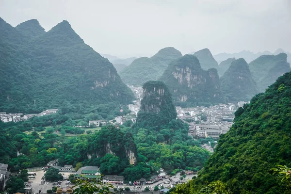 Bellissimo Paesaggio Della Città Yangshuo Cina — Foto Stock