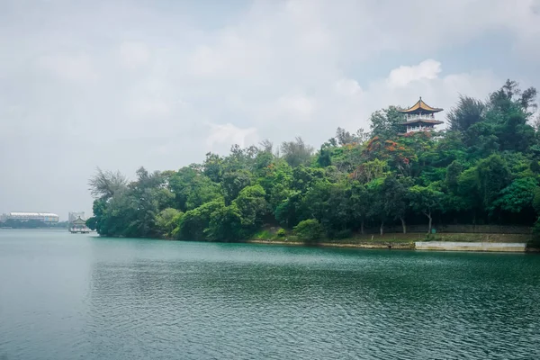 Beau Parc Architecture Chinoise Lac Chengqing — Photo