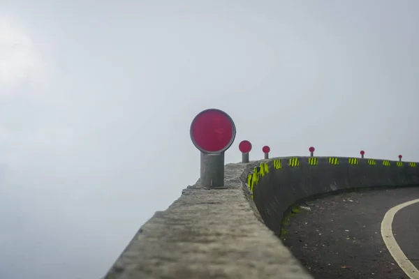 Road Reflectors Barrier Mountain Road — Stock Photo, Image