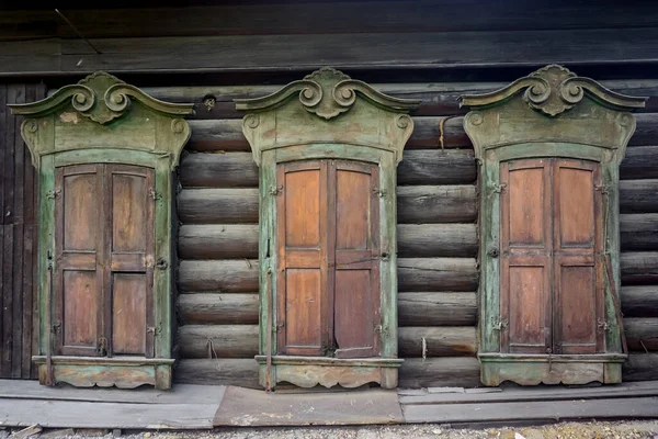 Shutters Windows Old House Irkutsk Siberia — Φωτογραφία Αρχείου