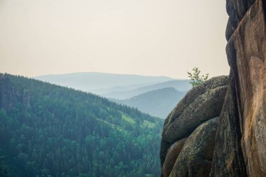 Krasnoyarsk Sütunları Doğa Koruma Alanı Rusya 'daki eşsiz yerlerden biridir.