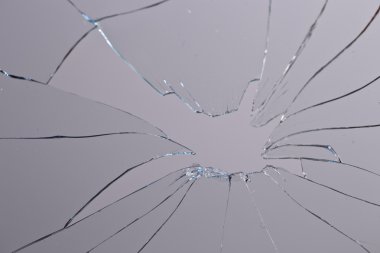 kırık cam gri arka plan