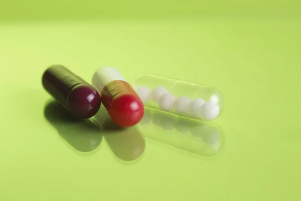 Pílulas homeopáticas — Fotografia de Stock