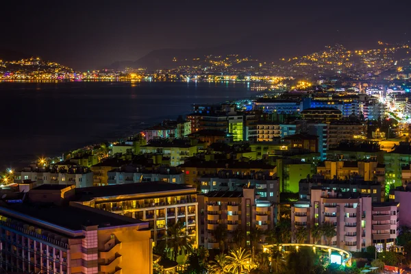 Turecké pobřeží v noci — Stock fotografie