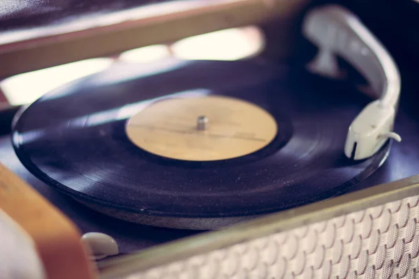 Gamla Sovjetiska Vintage Antika Retro Radio Med Vinyl Disc Player — Stockfoto